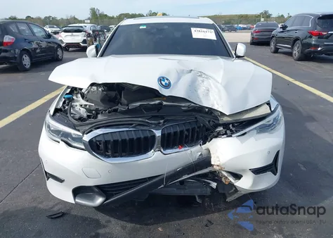 2022 BMW 3 Series 330E from USA, damaged, VIN 3MW5P7J00N8C65682